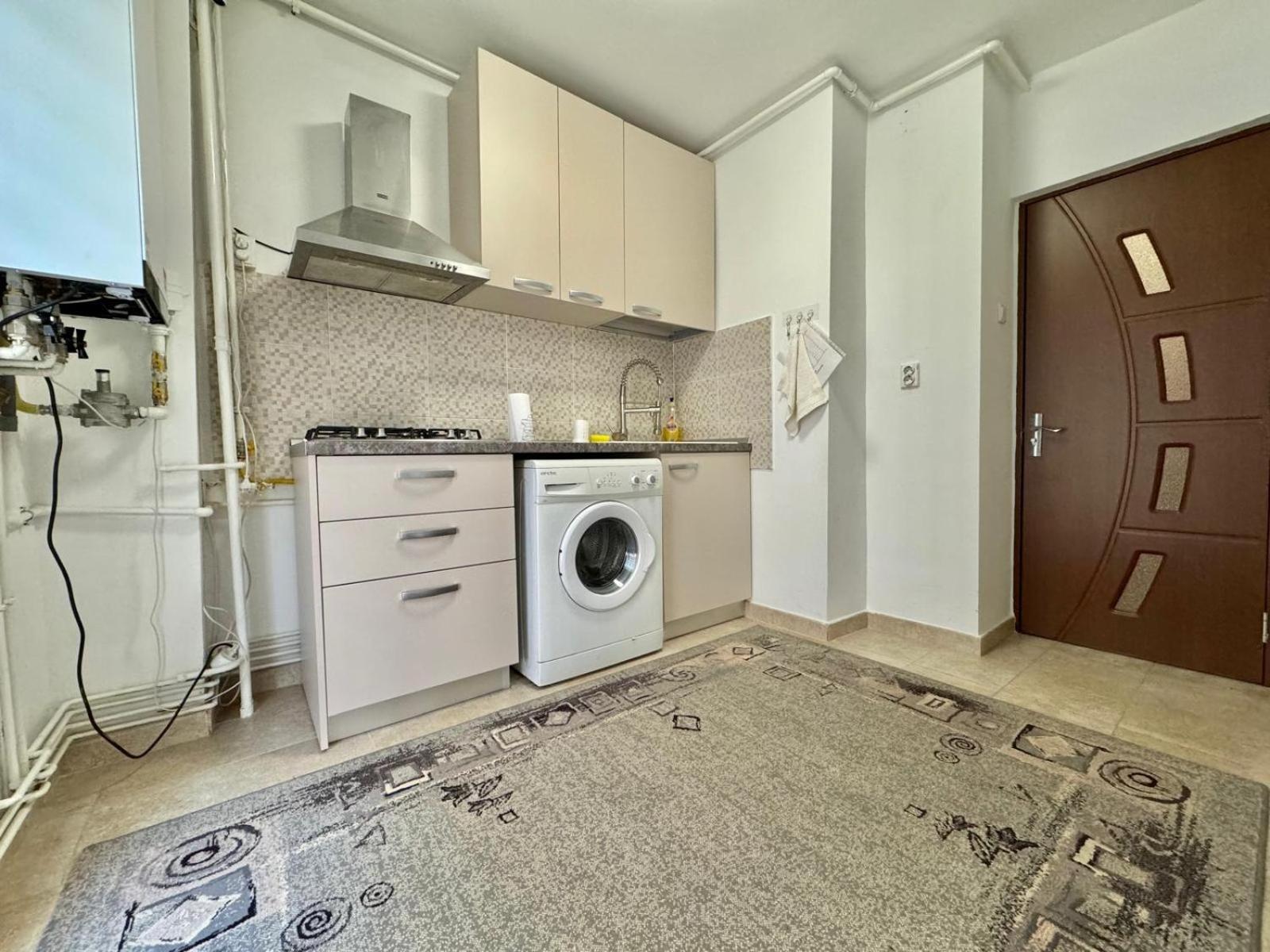 Sunrise Apartment Bucharest Luaran gambar